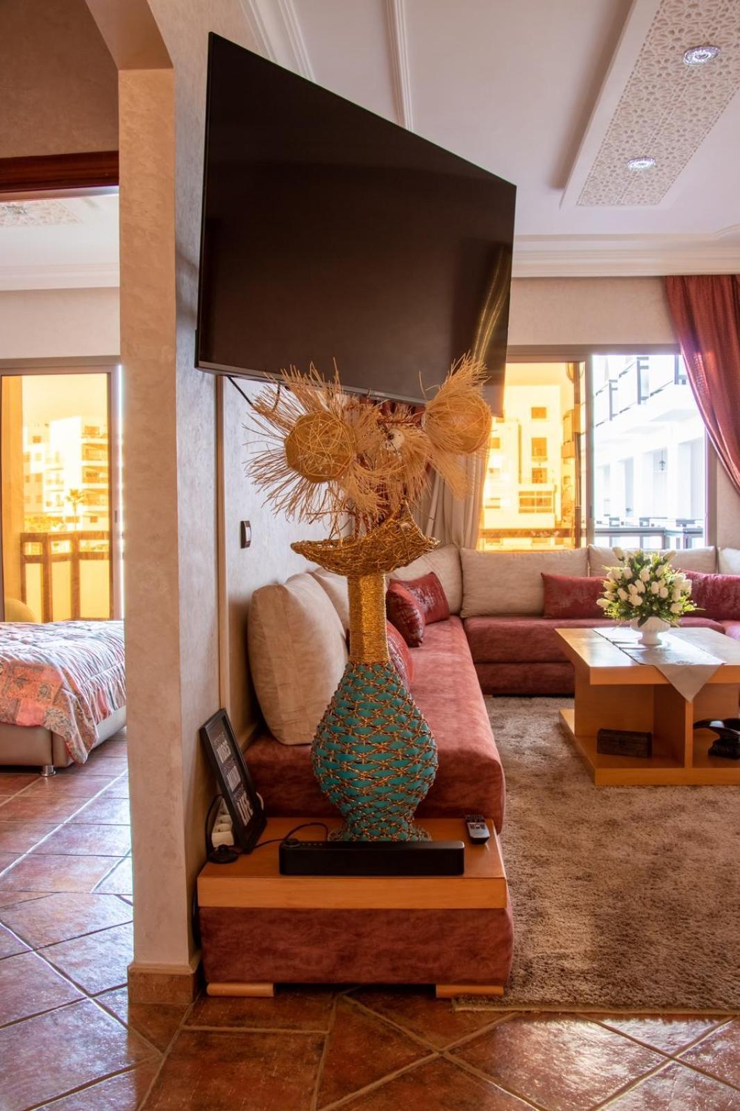 Prime Apt Near Beach With Pool, Amenities, Activities Deals Агадир Екстериор снимка